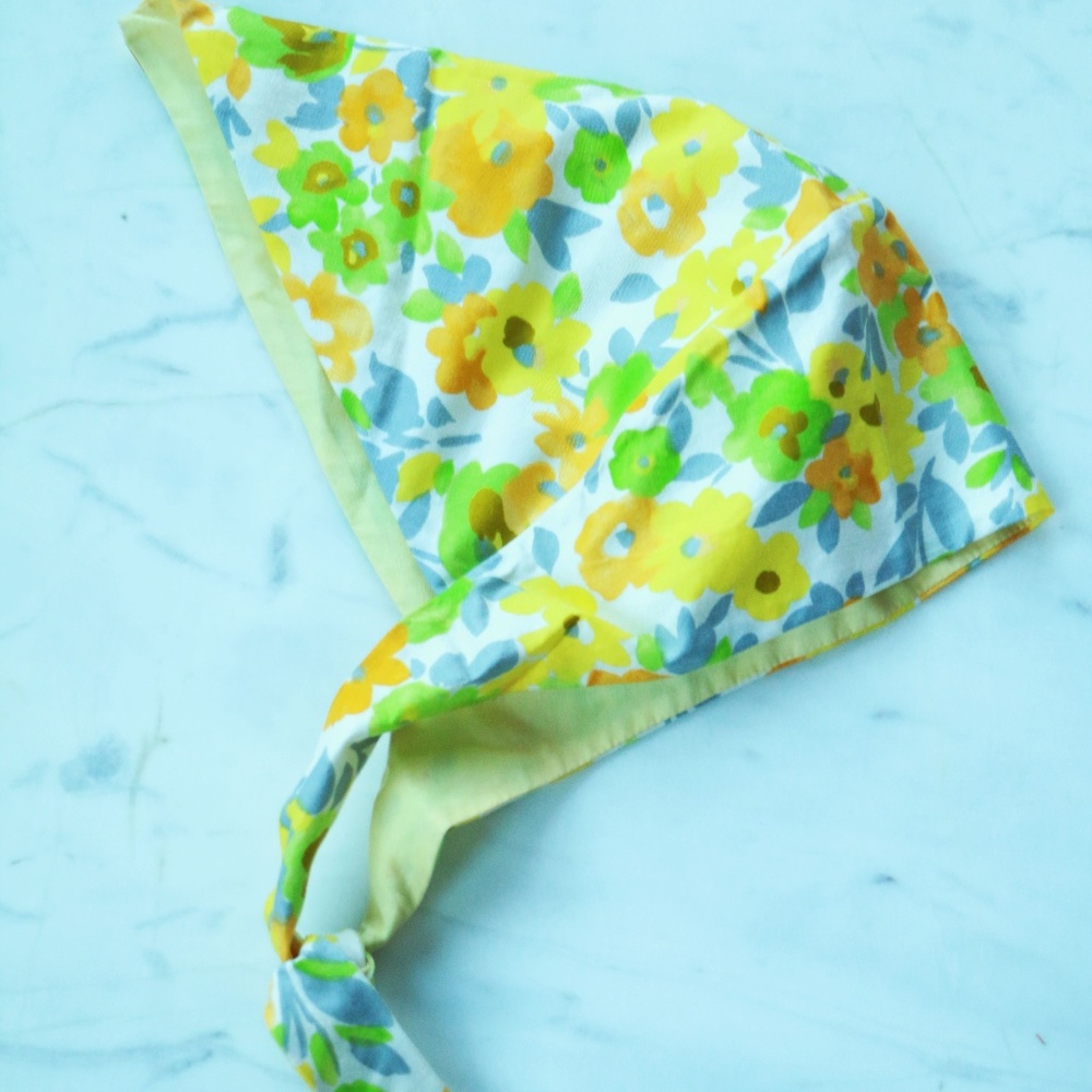 Vintage 60's Headkerchief